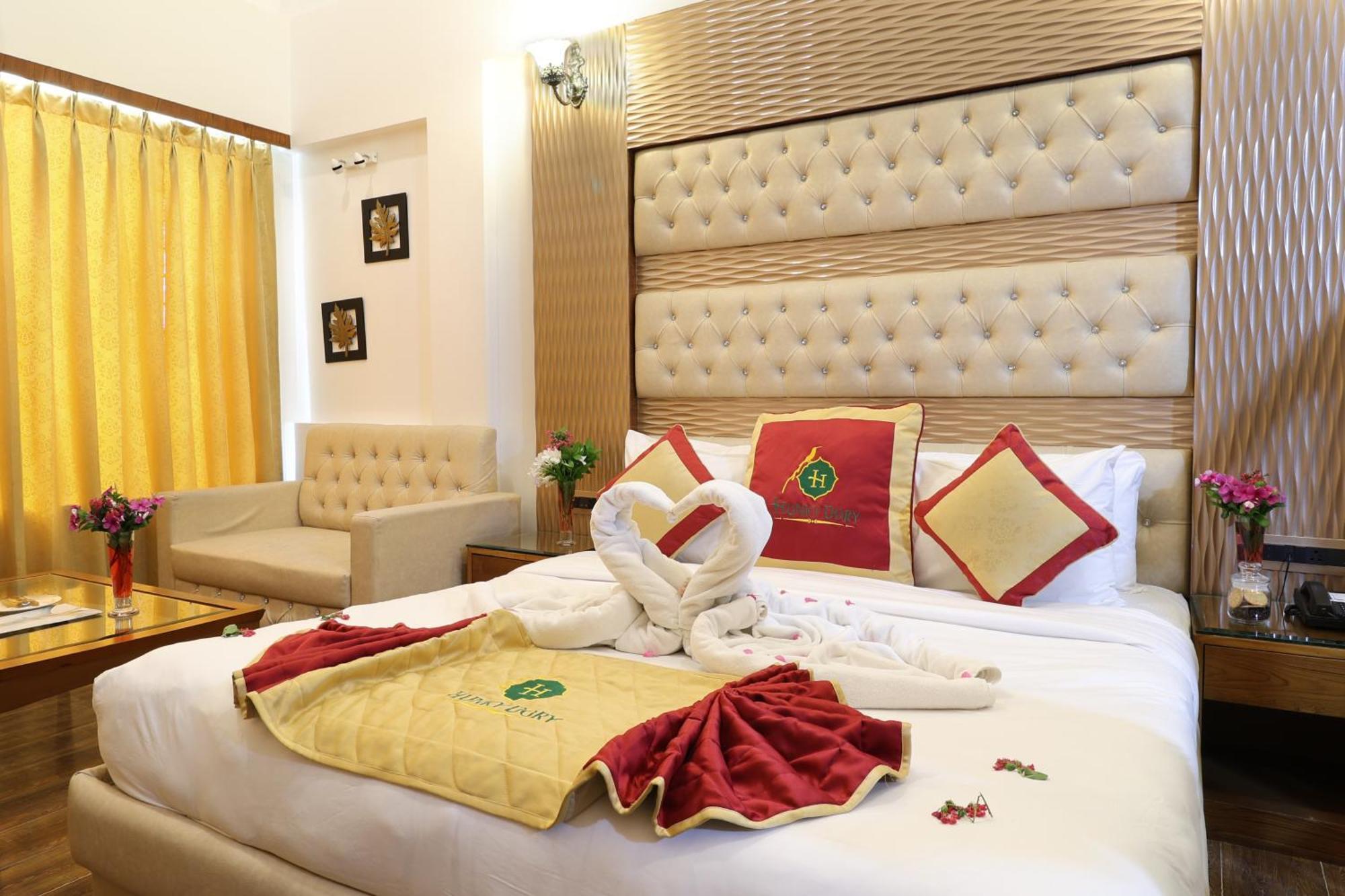 Hunky Dory Resort And Spa Dhar Khurd Esterno foto