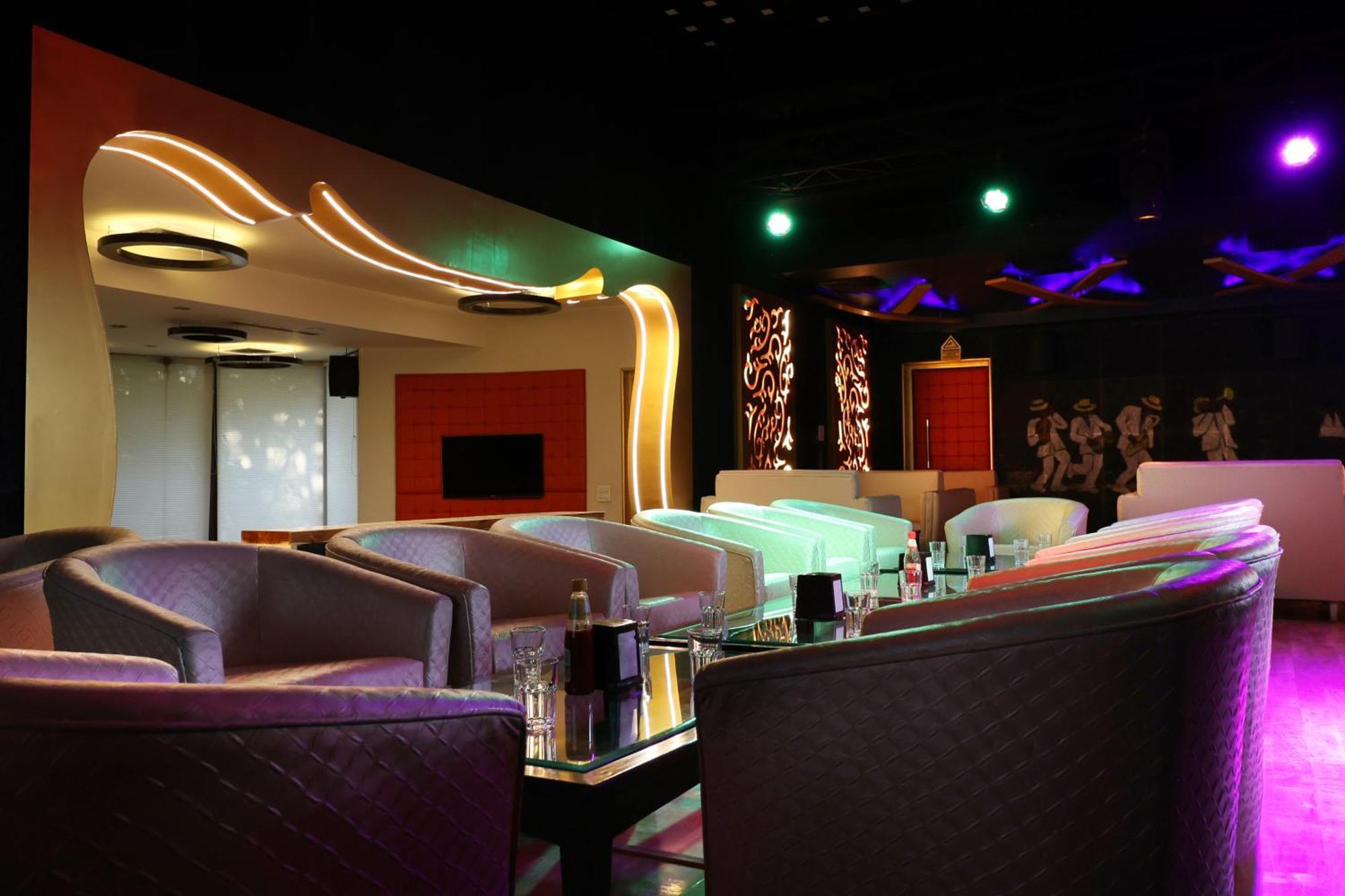 Hunky Dory Resort And Spa Dhar Khurd Esterno foto